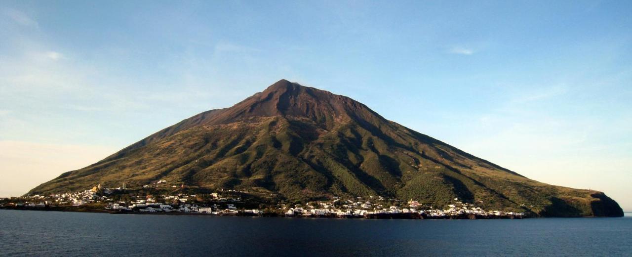 La Rosamarina Hotel Stromboli Exterior photo